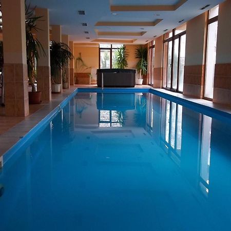 Dorina Wellness Apartman Шіофок Номер фото