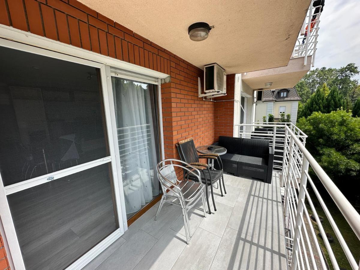 Dorina Wellness Apartman Шіофок Екстер'єр фото