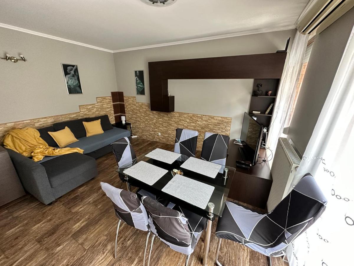 Dorina Wellness Apartman Шіофок Екстер'єр фото