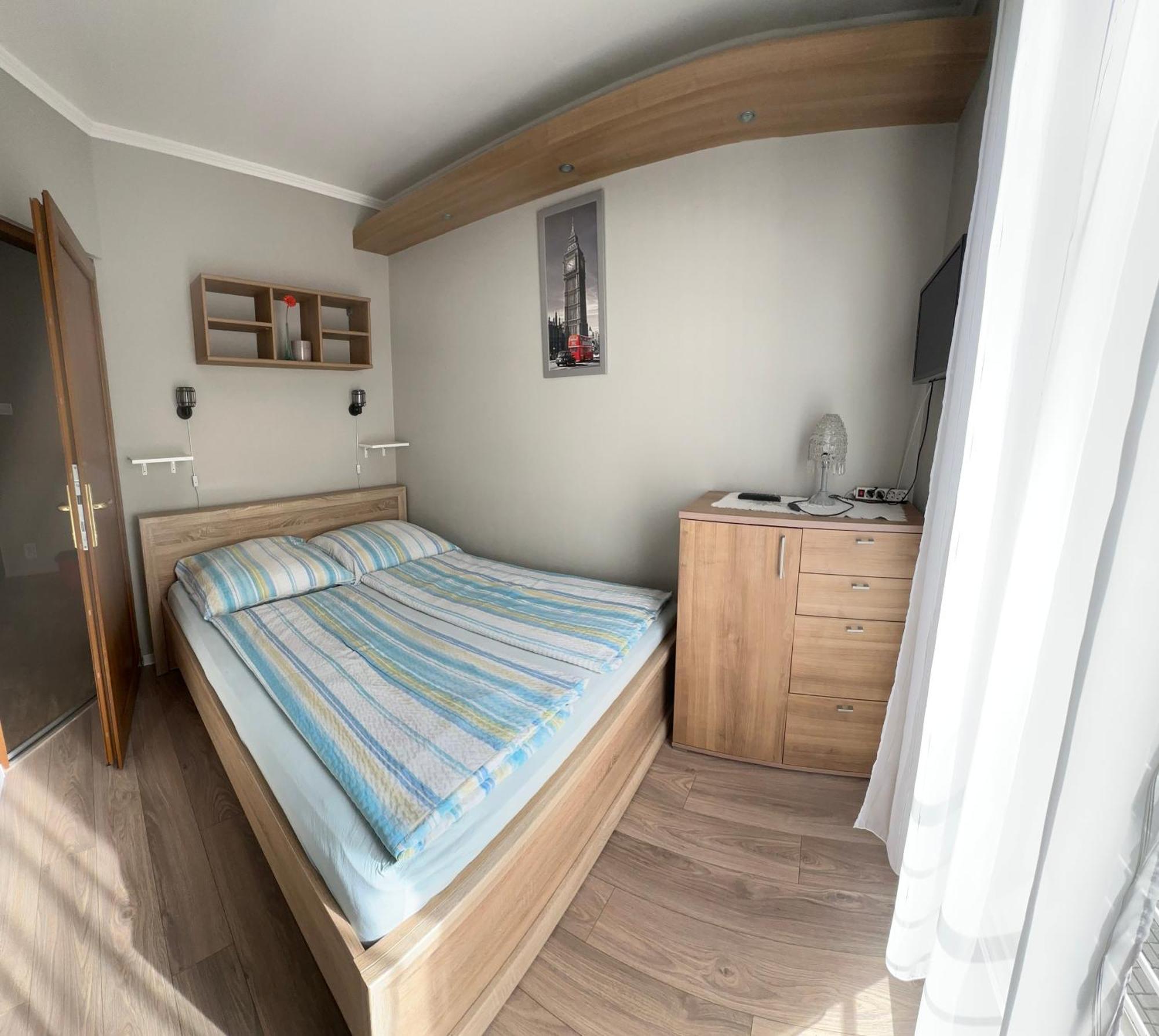 Dorina Wellness Apartman Шіофок Екстер'єр фото