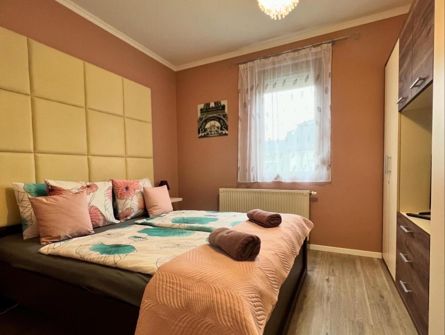 Dorina Wellness Apartman Шіофок Екстер'єр фото