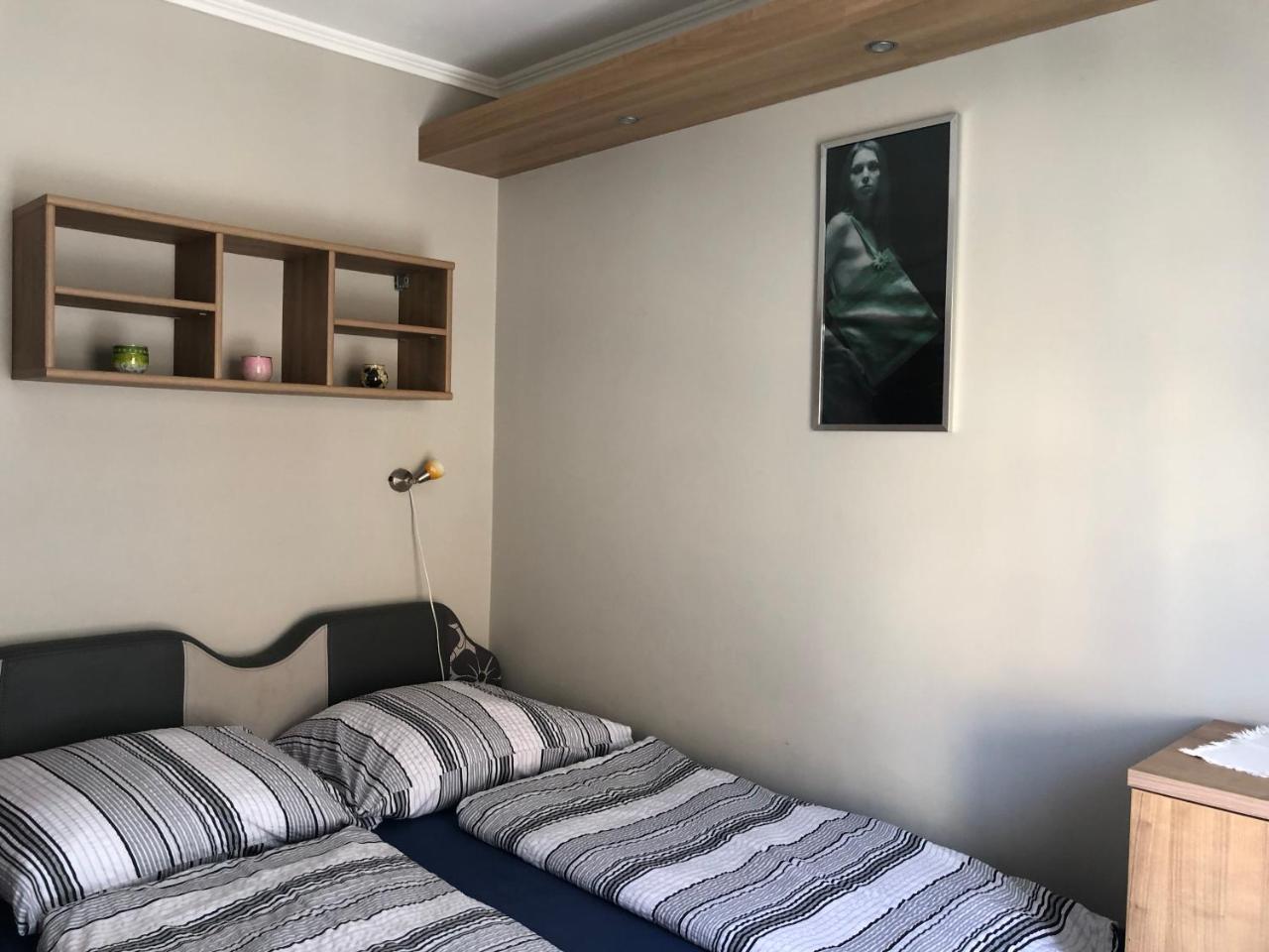 Dorina Wellness Apartman Шіофок Екстер'єр фото
